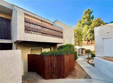 2266 Denair Ave #416, Highland, CA 92346