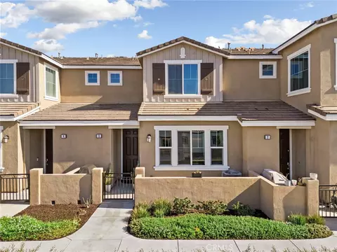 16018 Lasselle St #3, Moreno Valley, CA 92551
