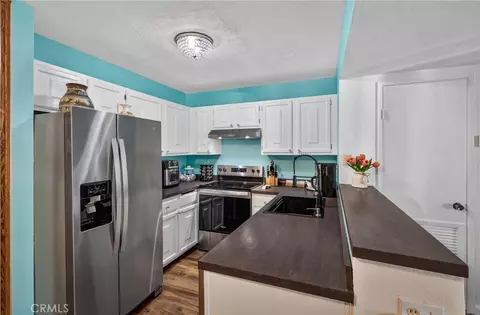 Kitchen - 2265 Bradford Ave #511, Highland, CA 92346 photo 1 of 2