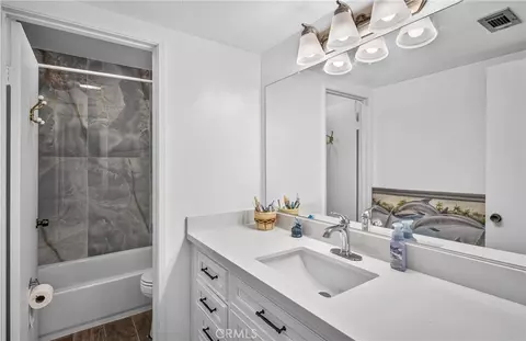 Bath - 2265 Bradford Ave #511, Highland, CA 92346 photo 2 of 3