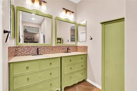 Bath - 368 Shining Rock, Beaumont, CA 92223 photo 1 of 5