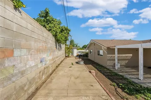 Exterior - 5616 Deodar St, Montclair, CA 91763 photo 10 of 15
