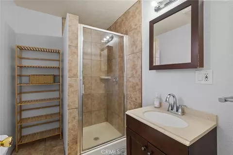 Bath - 629 Egan, Beaumont, CA 92223 photo 1 of 2