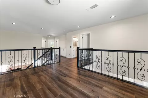 Entry Way - 976 Hemingway, Corona, CA 92878 photo 5 of 5