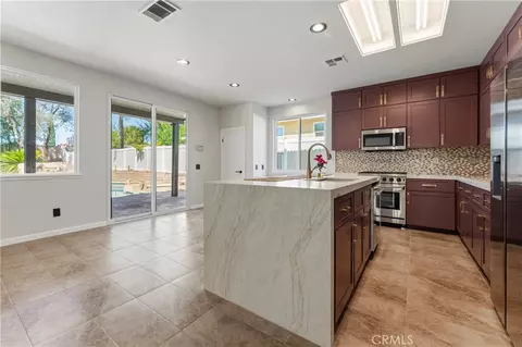 Kitchen - 976 Hemingway, Corona, CA 92878 photo 1 of 3