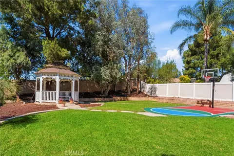 Exterior - 976 Hemingway, Corona, CA 92878 photo 4 of 4