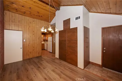 Entry Way - 23754 Pioneer Cp, Crestline, CA 92325 photo 1 of 1