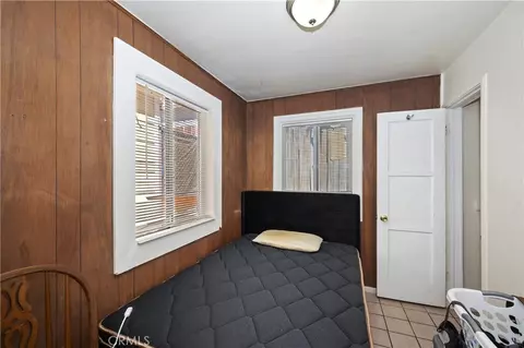Bedroom - 23754 Pioneer Cp, Crestline, CA 92325 photo 7 of 10