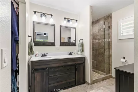 Bath - 2160 John, Riverside, CA 92503 photo 1 of 6