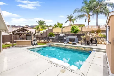 7903 San Benito, Highland, CA 92346