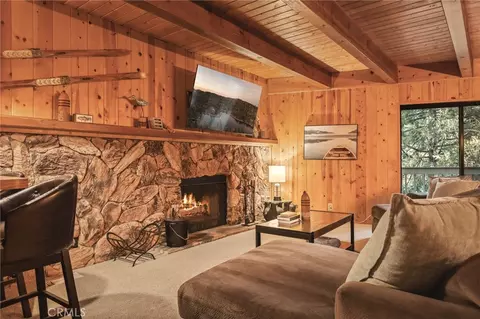 Living - 27332 Pinewood, Lake Arrowhead, CA 92352 photo 4 of 5