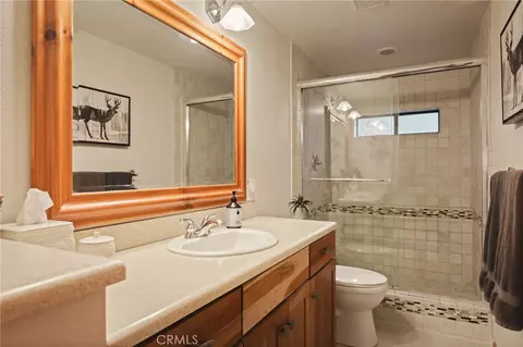 Bath - 27332 Pinewood, Lake Arrowhead, CA 92352 photo 3 of 3
