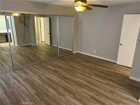 Bedroom - 19430 Tomahawk Rd, Apple Valley, CA 92307 photo 1 of 3