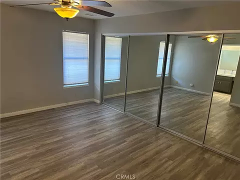 Bedroom - 19430 Tomahawk Rd, Apple Valley, CA 92307 photo 2 of 3