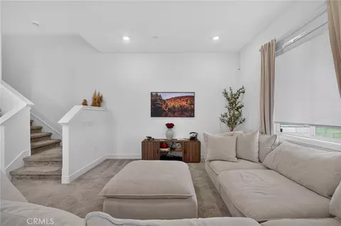 Living - 663 Gadwall, Irvine, CA 92618 photo 1 of 1