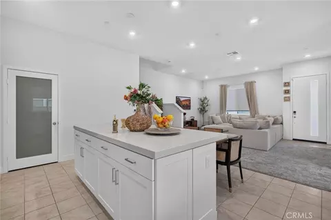 Entry Way - 663 Gadwall, Irvine, CA 92618 photo 3 of 3