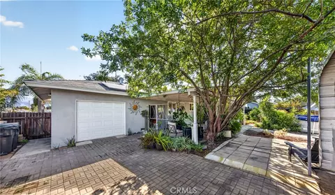 Exterior - 1417 Berkeley Dr, Redlands, CA 92374 photo 3 of 7