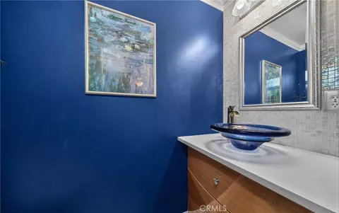 Bath - 1417 Berkeley Dr, Redlands, CA 92374 photo 1 of 2
