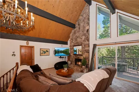 Living - 230 Shasta, Lake Arrowhead, CA 92352 photo 1 of 5