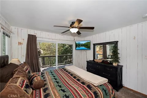 Bedroom - 230 Shasta, Lake Arrowhead, CA 92352 photo 3 of 8