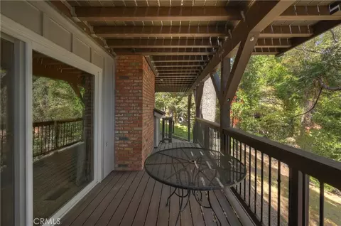 Exterior - 230 Shasta, Lake Arrowhead, CA 92352 photo 6 of 11