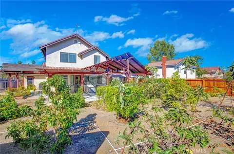 Exterior - 6560 Hemingway, Riverside, CA 92506 photo 6 of 9