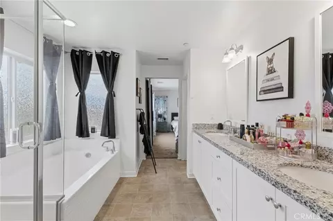 Entry Way - 36918 Arezzo Ct, Beaumont, CA 92223 photo 7 of 11