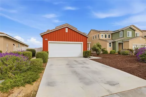 Exterior - 36918 Arezzo Ct, Beaumont, CA 92223 photo 3 of 9