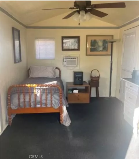Bedroom - 35025 Yucaipa Blvd, Yucaipa, CA 92399 photo 1 of 1