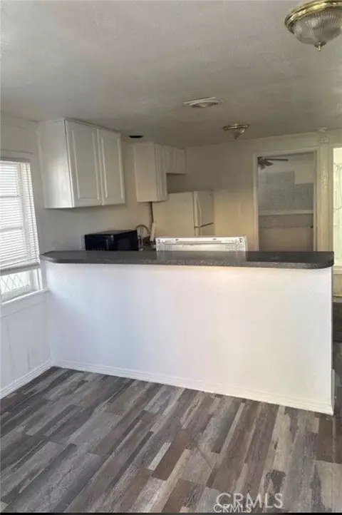Entry Way - 35025 Yucaipa Blvd, Yucaipa, CA 92399 photo 4 of 6