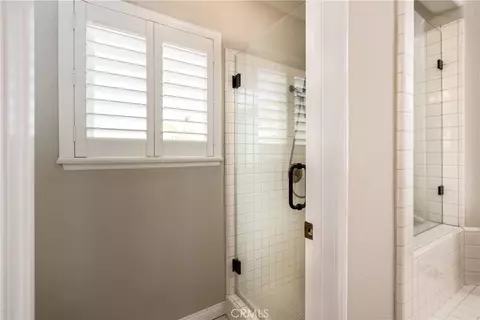 Bath - 31858 Valone Ct, Temecula, CA 92591 photo 3 of 6