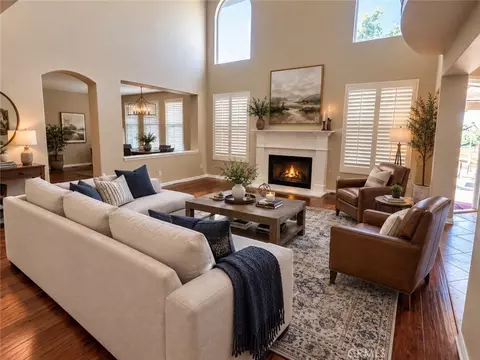 Living - 14273 Ashton, Riverside, CA 92508 photo 2 of 6