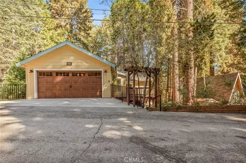 Exterior - 31482 Overhill Dr, Running Springs, CA 92382 photo 1 of 11