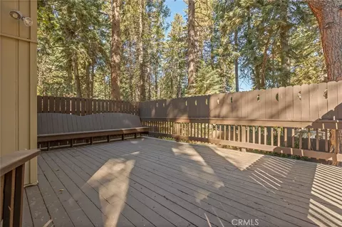 Exterior - 31482 Overhill Dr, Running Springs, CA 92382 photo 8 of 11