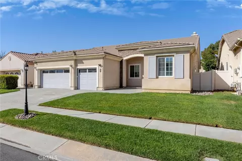 Exterior - 720 Indigo, Beaumont, CA 92223 photo 2 of 10