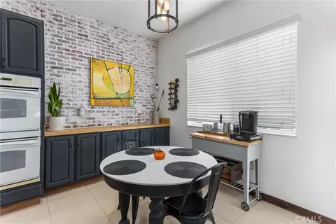 Kitchen - 720 Indigo, Beaumont, CA 92223 photo 2 of 5