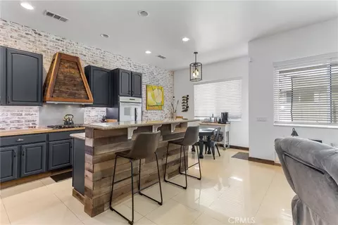 Kitchen - 720 Indigo, Beaumont, CA 92223 photo 1 of 5