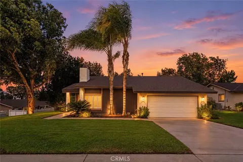 Exterior - 803 E Palm Ave, Redlands, CA 92374 photo 2 of 16