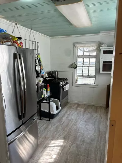 44 W 13th, Merced, CA 95341 photo 2
