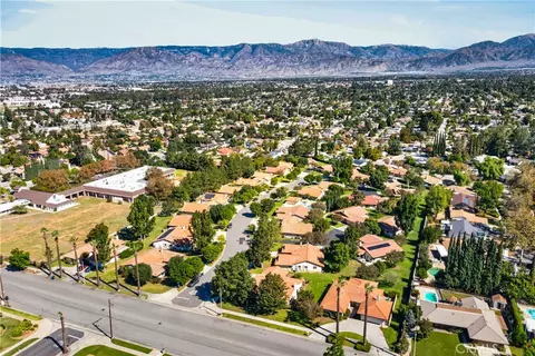 View/Area - 1457 Bella Vis, Redlands, CA 92373 photo 4 of 5