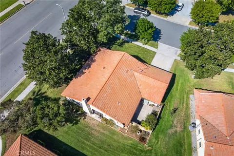 View/Area - 1457 Bella Vis, Redlands, CA 92373 photo 3 of 5