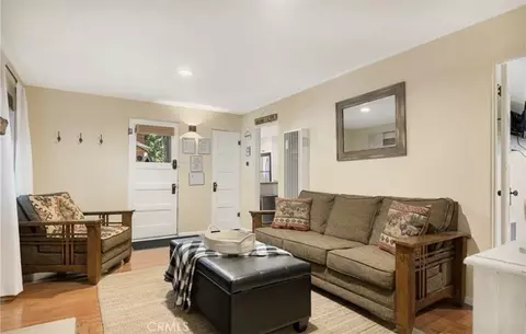 Living - 42651 La Placida Ave, Big Bear Lake, CA 92315 photo 2 of 2