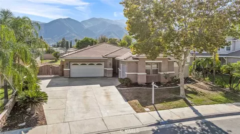 10345 Mojeska Summit Rd, Corona, CA 92883