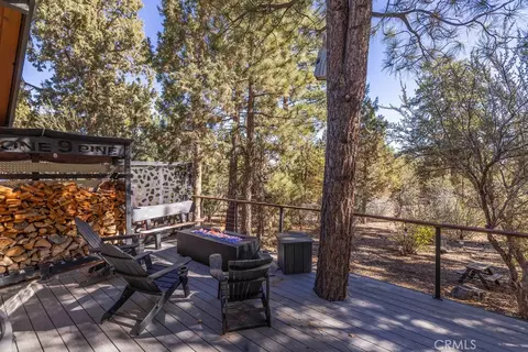 Exterior - 719 Pine, Sugarloaf, CA 92386 photo 5 of 8