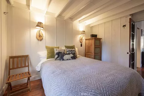 Bedroom - 719 Pine, Sugarloaf, CA 92386 photo 2 of 7