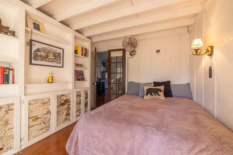 Bedroom - 719 Pine, Sugarloaf, CA 92386 photo 6 of 7