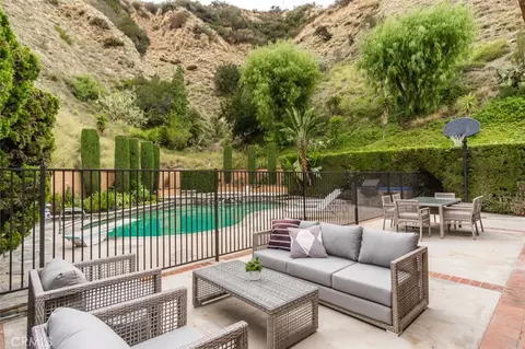 Other - 1837 Ayers Way, Burbank, CA 91501 photo 8 of 9
