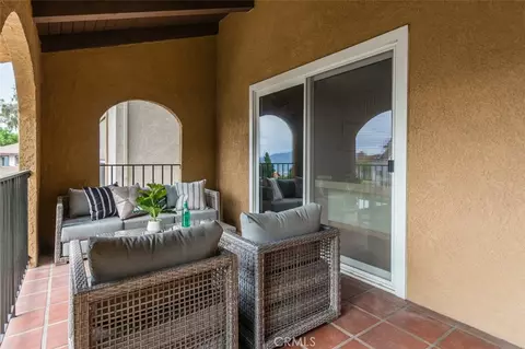 Exterior - 1837 Ayers Way, Burbank, CA 91501 photo 4 of 6
