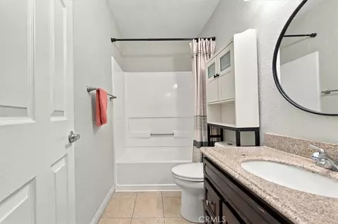 Bath - 788 Gianni Dr #202, Corona, CA 92879 photo 2 of 2