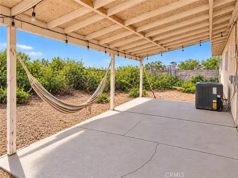 Exterior - 904 Sequoia St, San Bernardino, CA 92407 photo 3 of 4